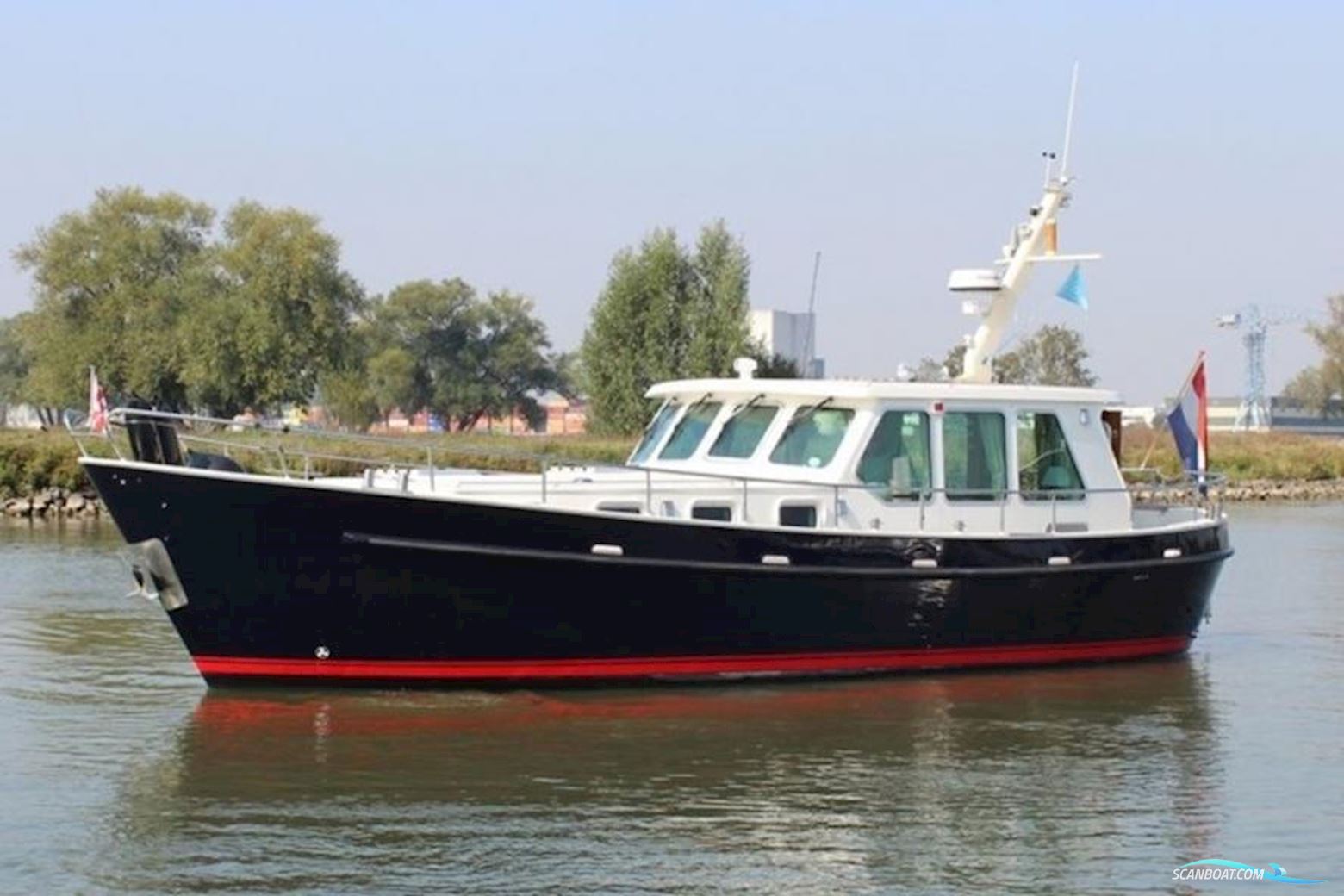 Alm Kotter - 12.80 OK Motorboot 2001, mit Perkins 185 pk. motor, Niederlande