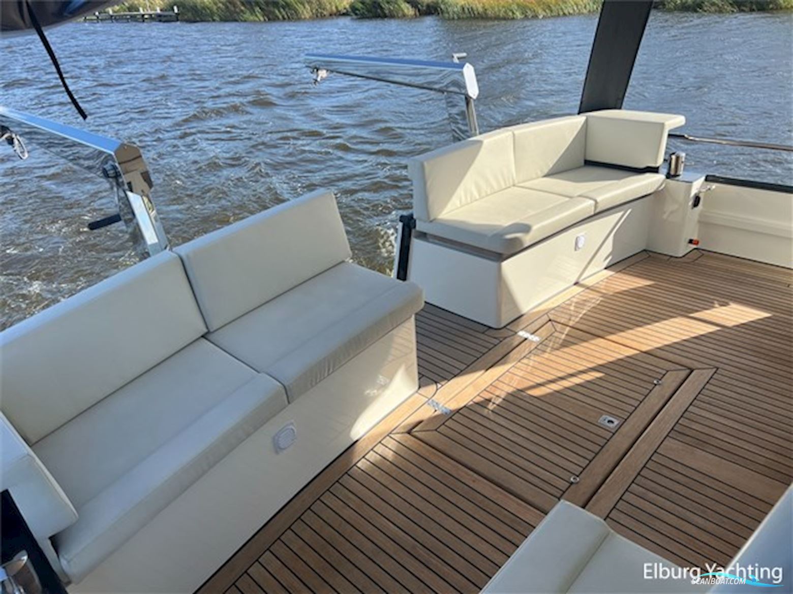 Alm Trawler - 13.20 AD 