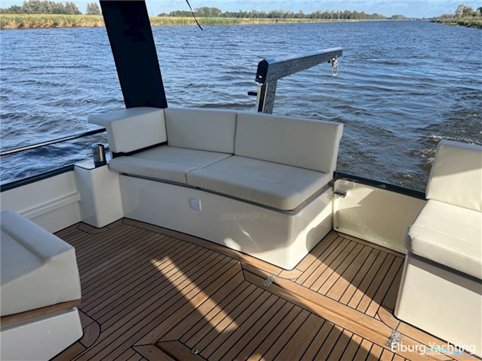 Alm Trawler - 13.20 AD