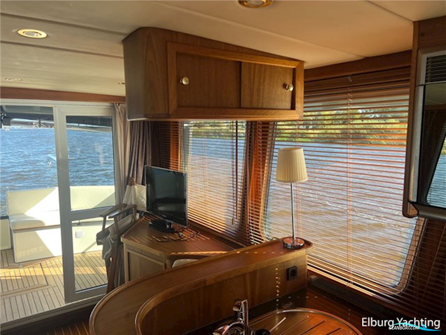 Alm Trawler - 13.20 AD