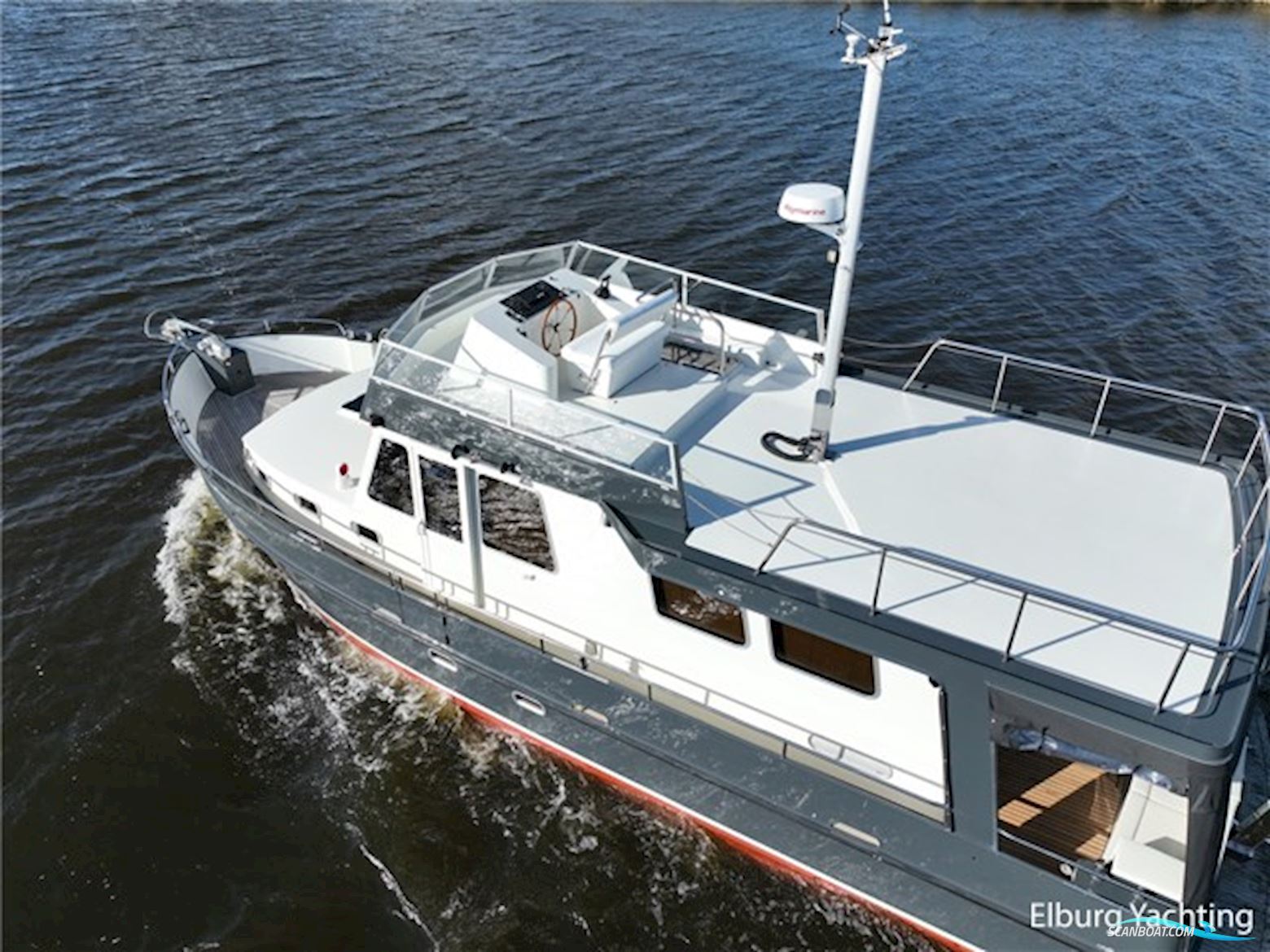 Alm Trawler - 13.20 AD