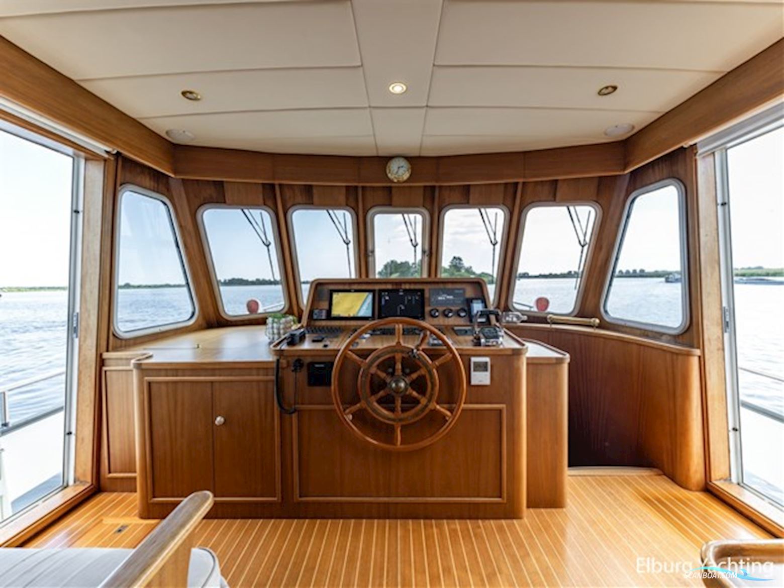 Alm Trawler 13.20 AD
