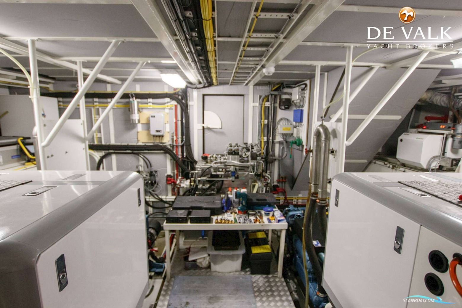 Almtrawler Delfino 65