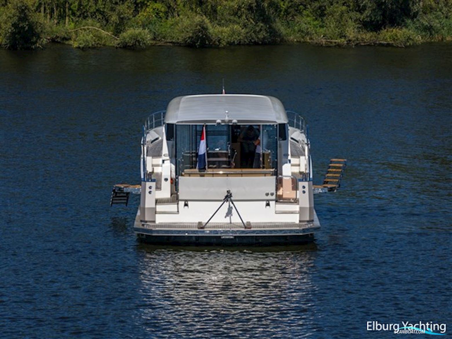 Altena 52 - Fast Going  - Aluminium