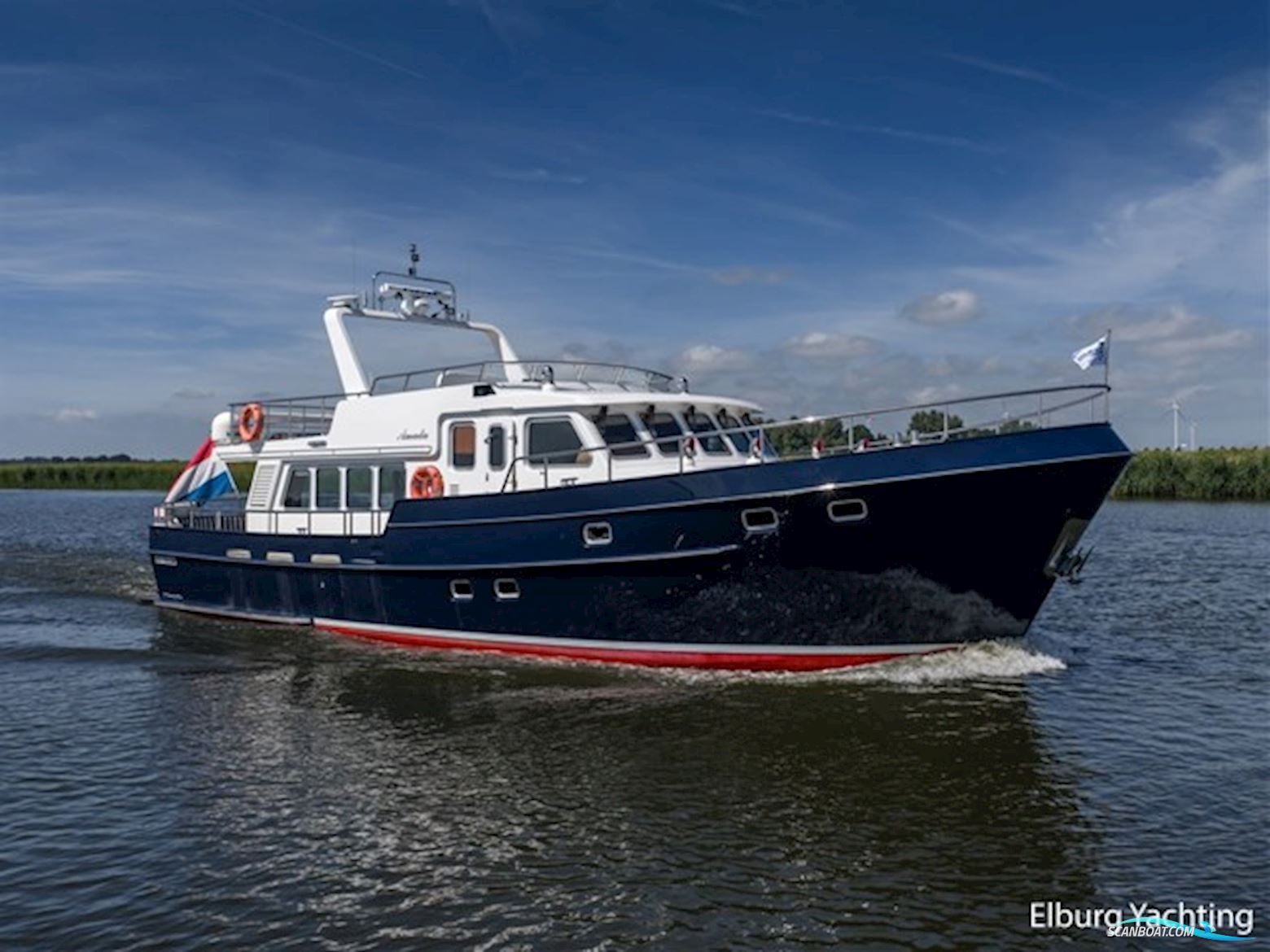 Altena 53 Custom Trawler - Stabilizers