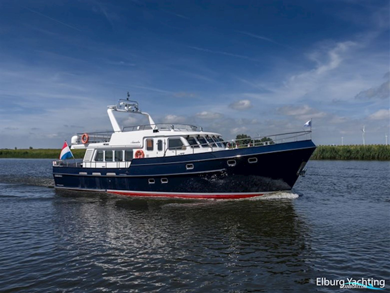 Altena 53 Custom Trawler - Stabilizers