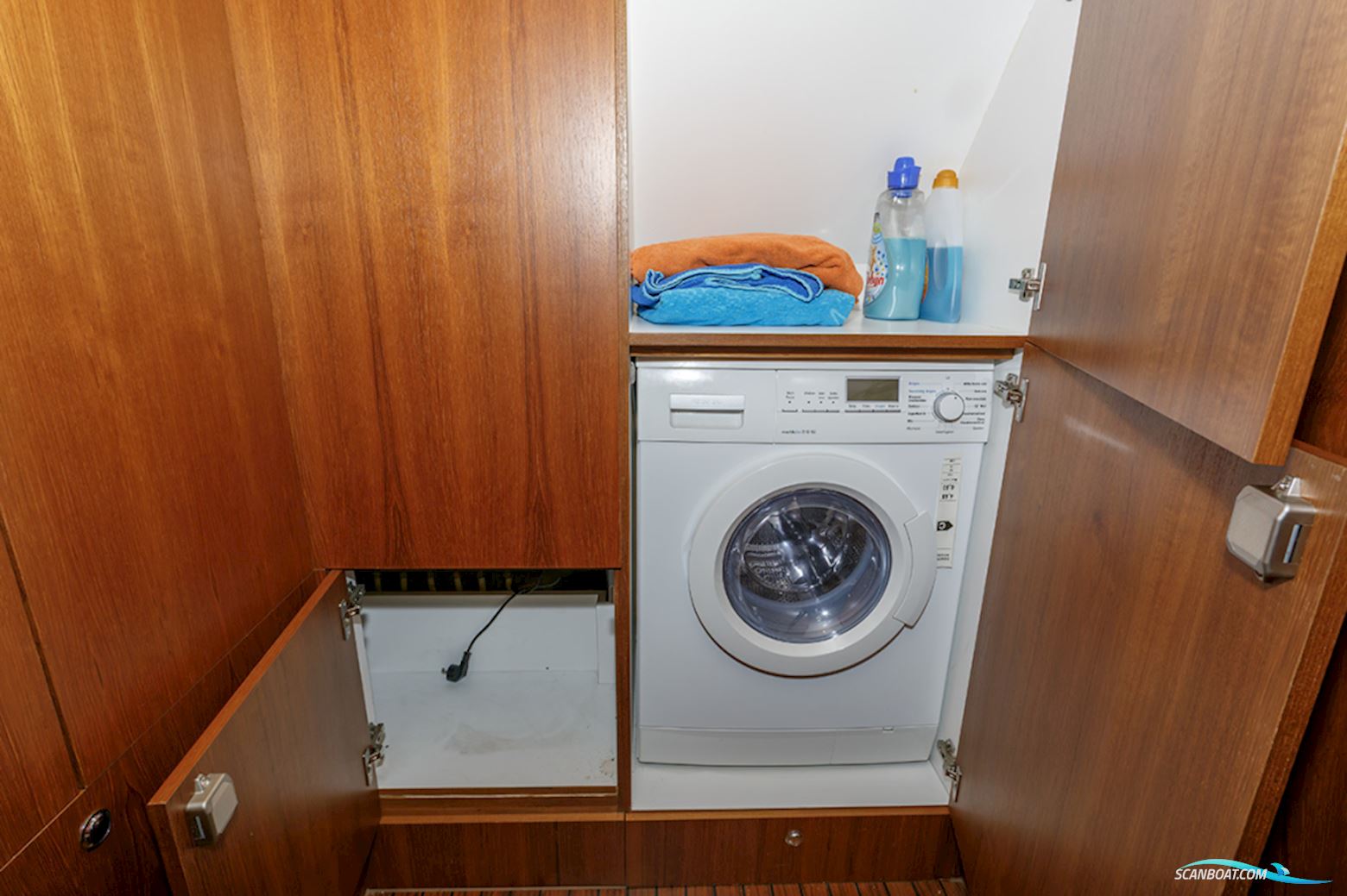 Altena 53 Custom Trawler