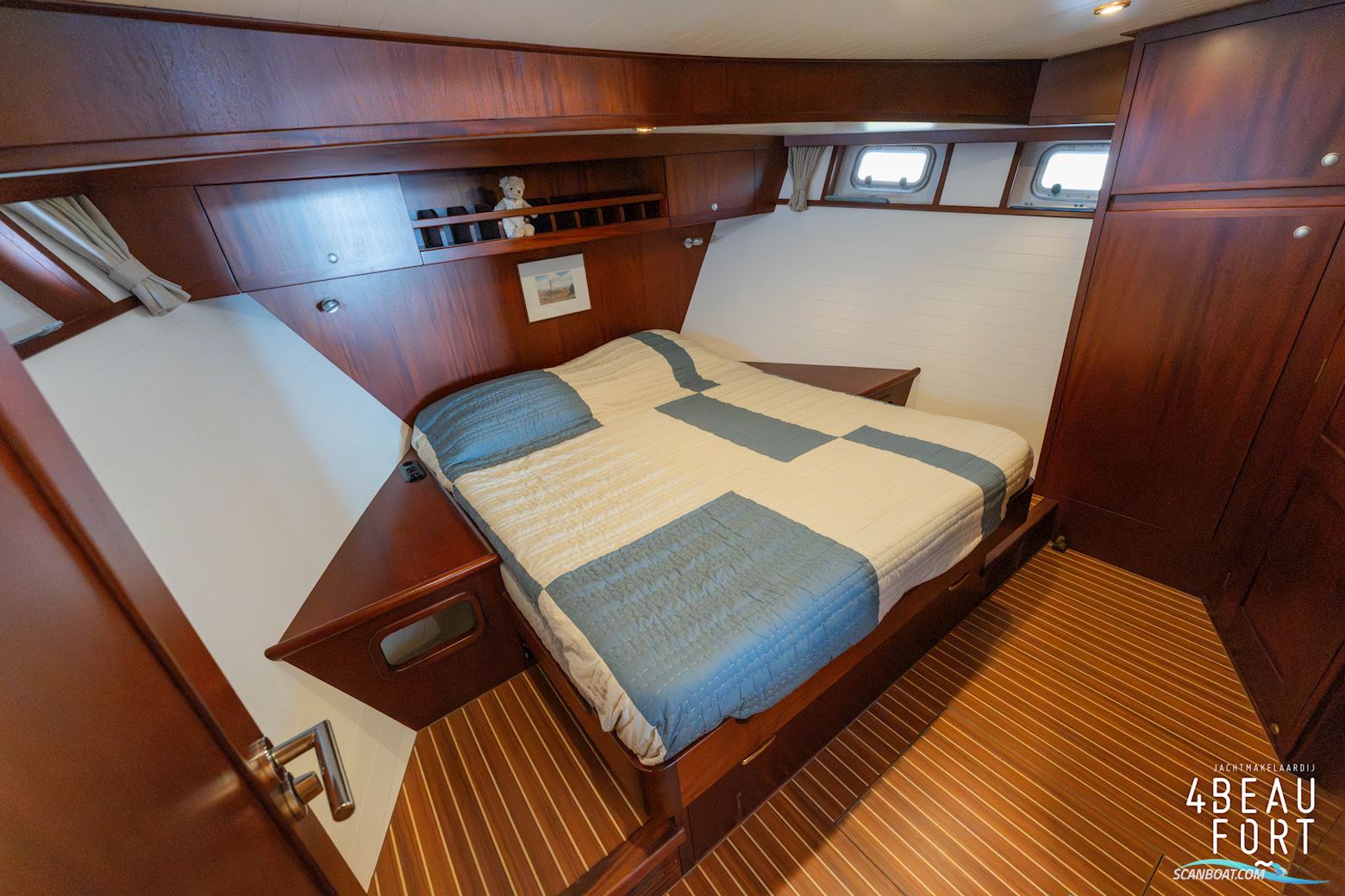 Altena 53 Custom Trawler