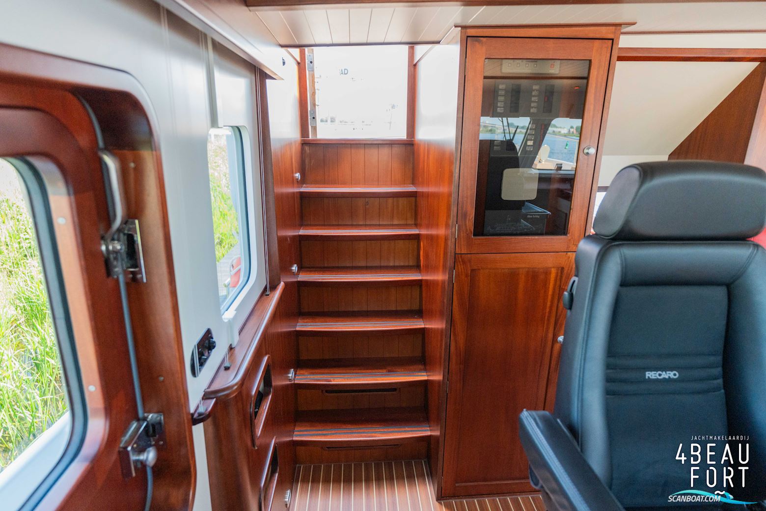 Altena 53 Custom Trawler