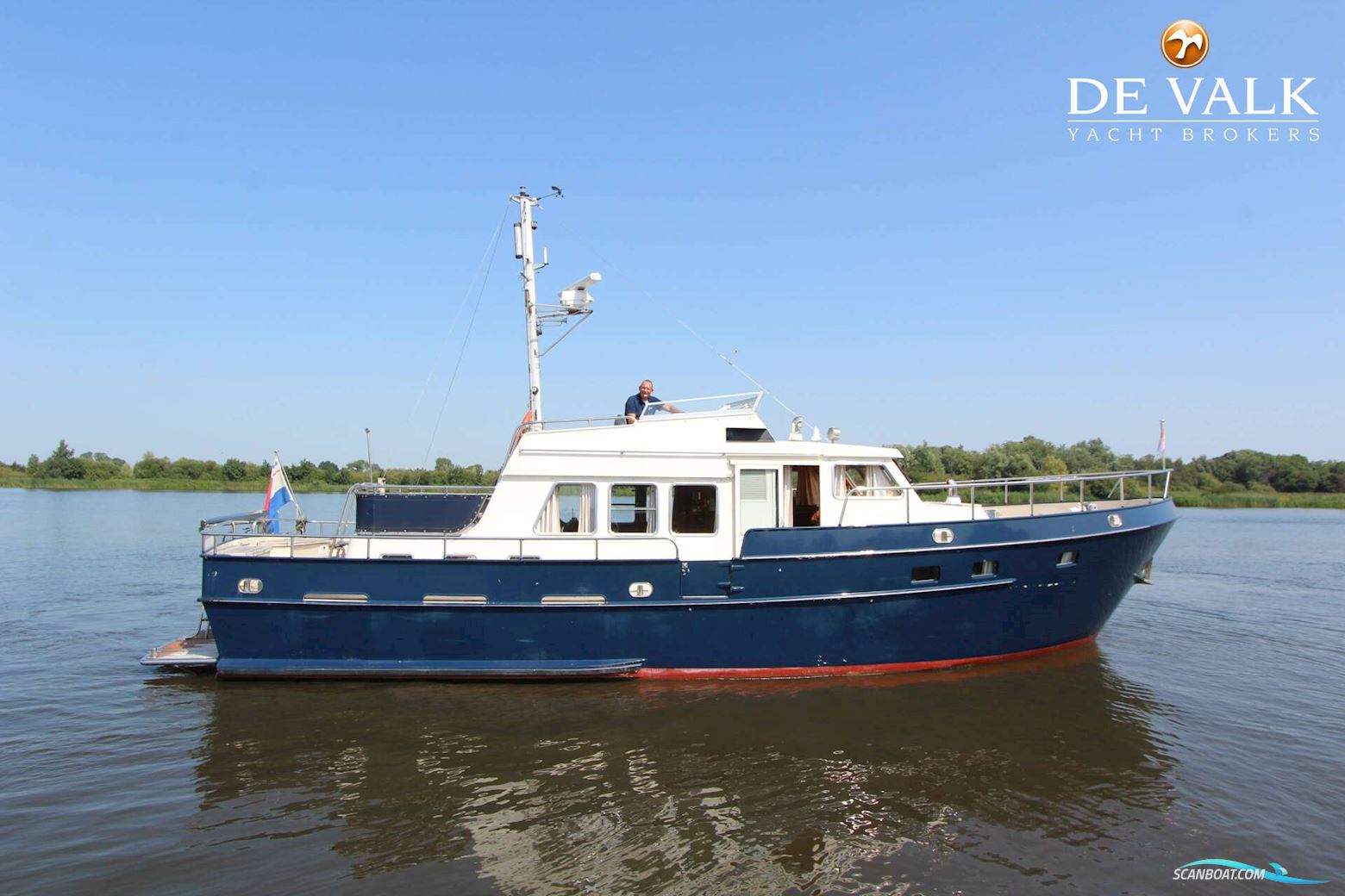 Altena Blue Water Trawler 48