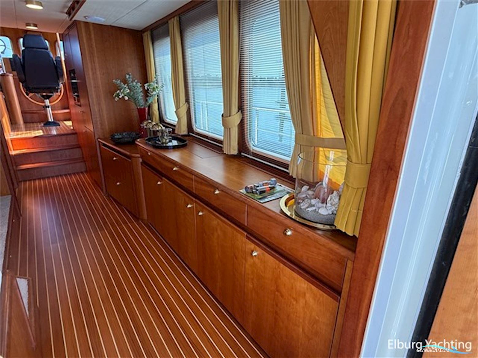 Altena Trawler 50 - France Proof - Stabilizers 