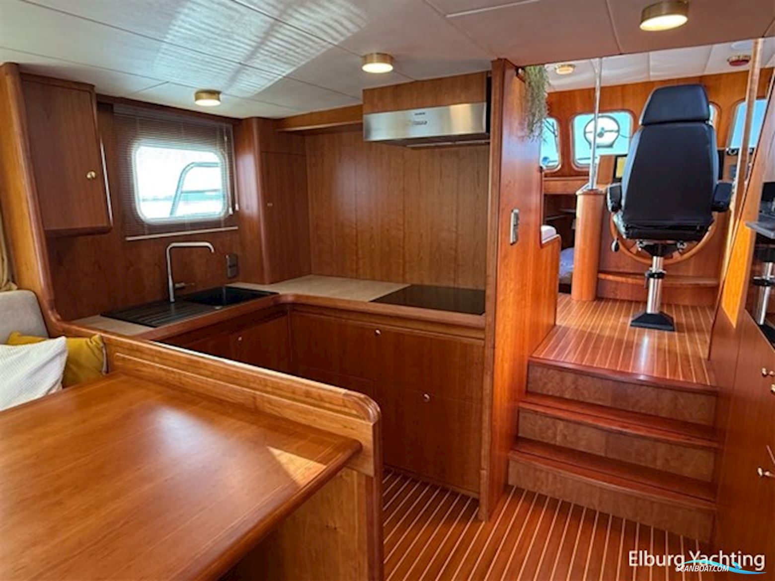 Altena Trawler 50 - France Proof - Stabilizers