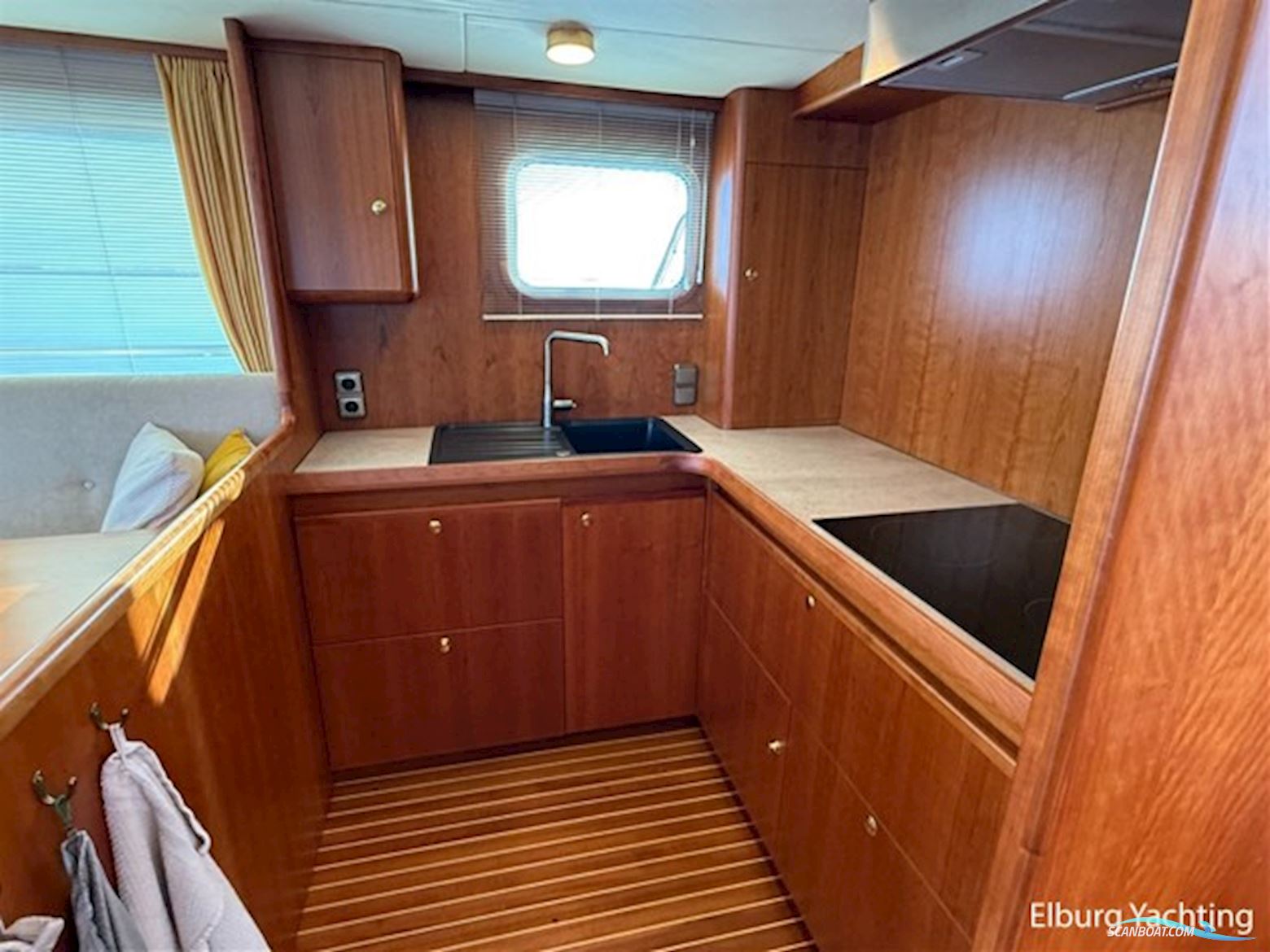 Altena Trawler 50 - France Proof - Stabilizers