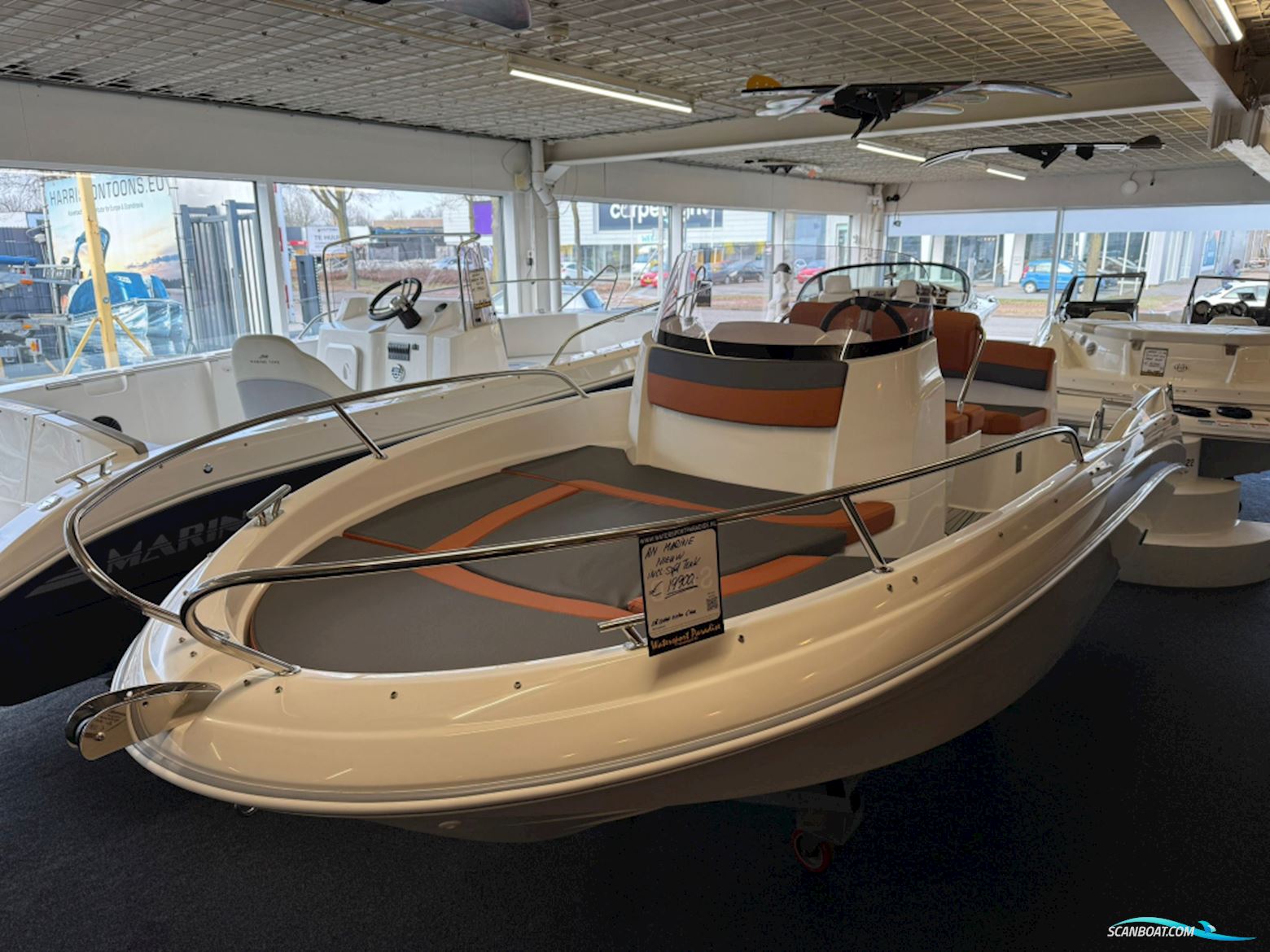 AM Yacht 520 Open