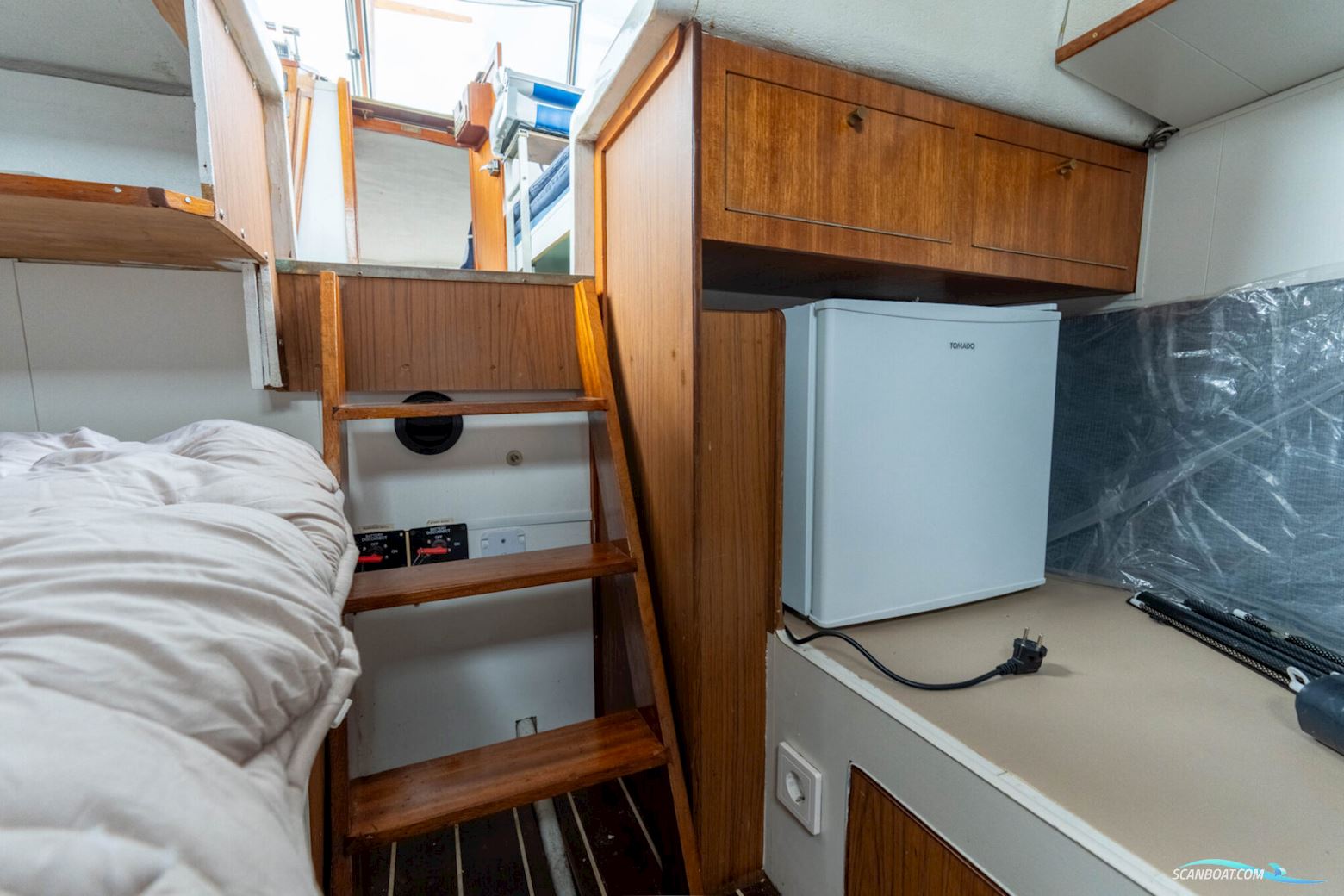 Amerglass 32 OK AK