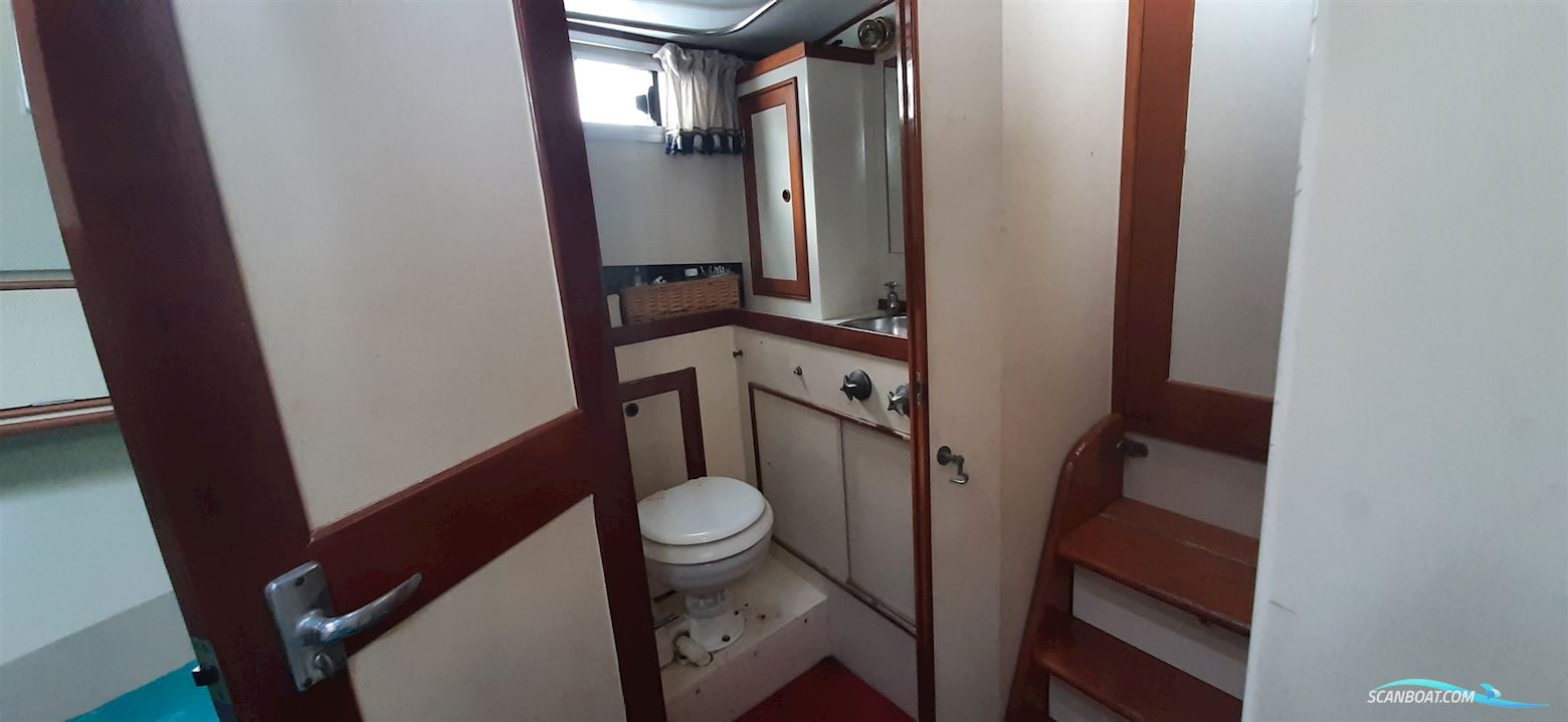 American Marine GRAND BANKS 32