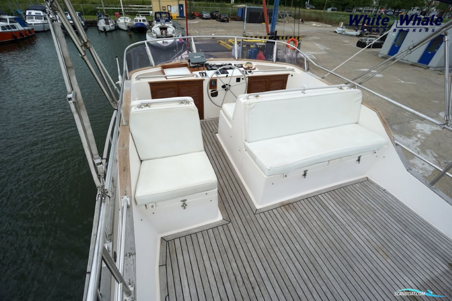 Ams Marine Yachts Trawler 42 DC