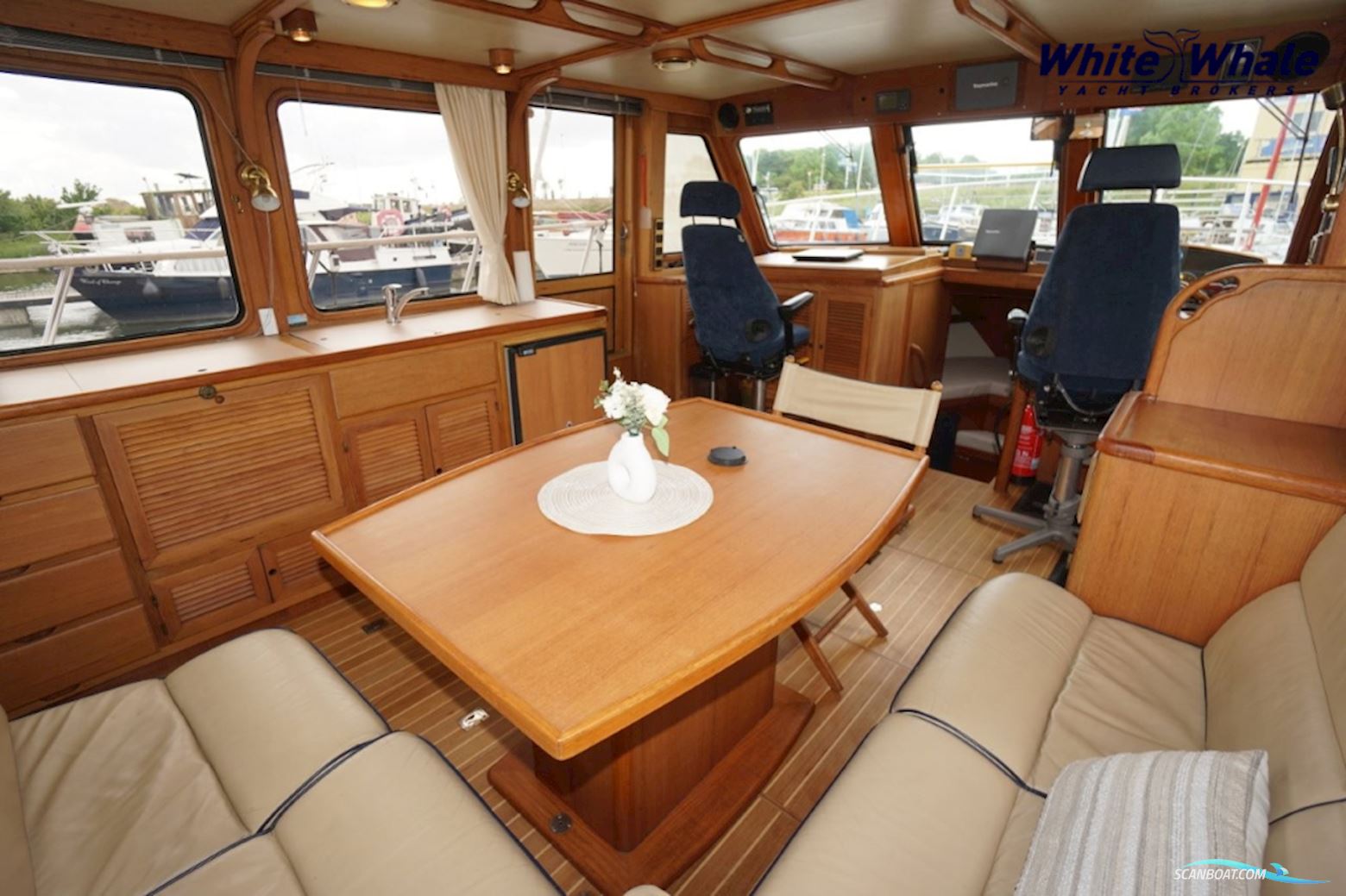 Ams Marine Yachts Trawler 42 DC