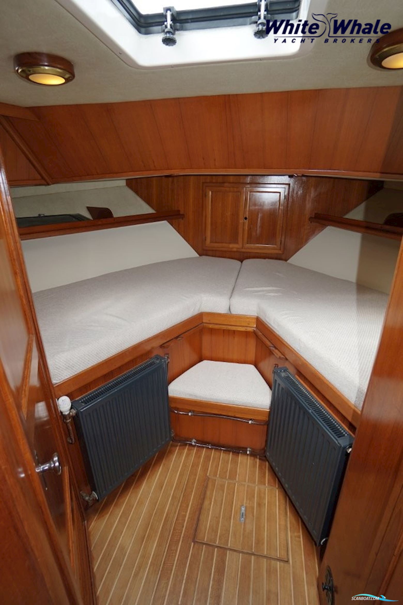 Ams Marine Yachts Trawler 42 DC