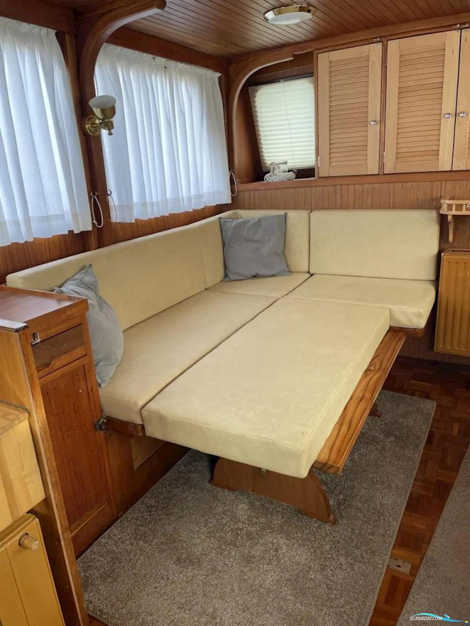 AMS Trawler 40
