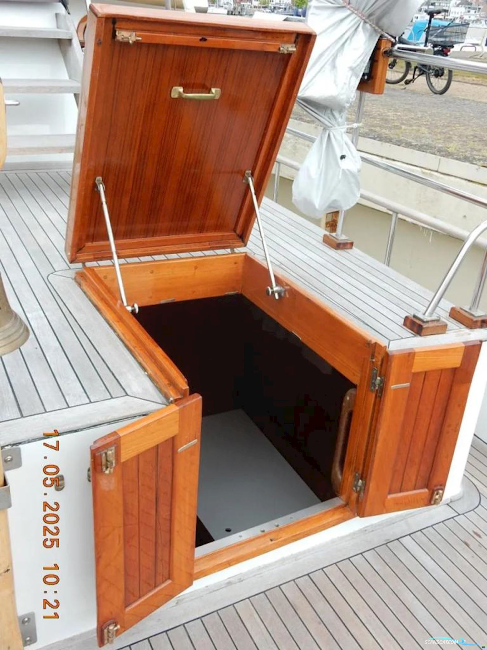 AMS Trawler 40