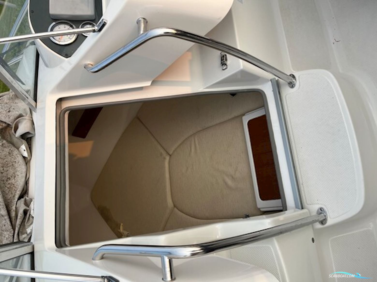 AMT 200 DC med 135 hk Honda-EFI 4 takt og 1800 kg Brenderup bådtrailer - Anvisningssalg