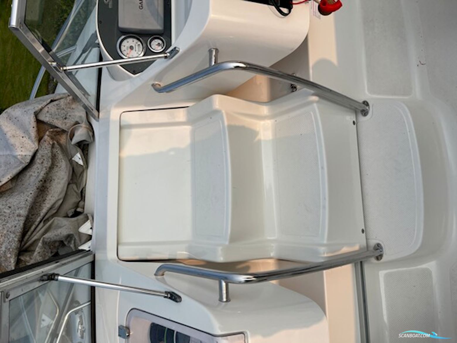 AMT 200 DC med 135 hk Honda-EFI 4 takt og 1800 kg Brenderup bådtrailer - Anvisningssalg