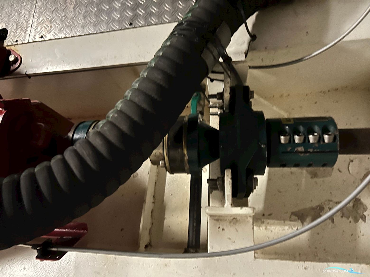 Ankertrawler 1700 AK/PH