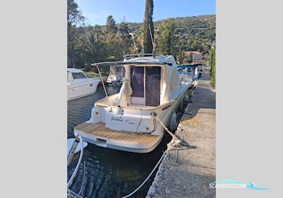 Antares 8.8 Motorboot 2006, mit Volvo Penta D-3 x 2 motor, Kroatien
