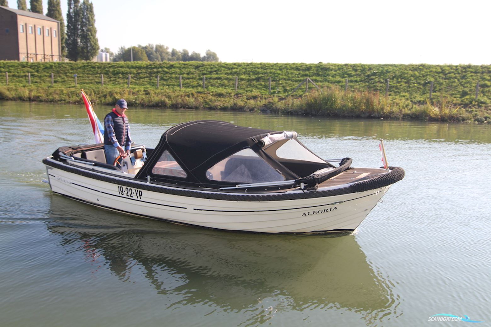 Antaris 630 Flying Lounge Motorboot 2007, Niederlande