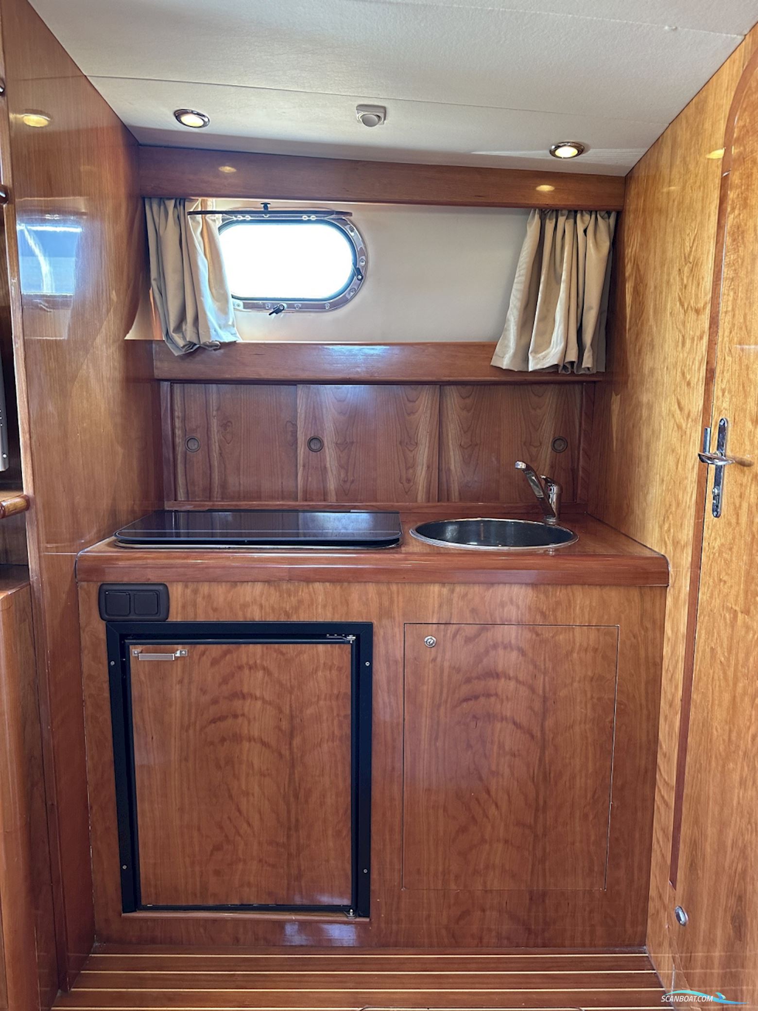 Antaris Mare Libre 1050