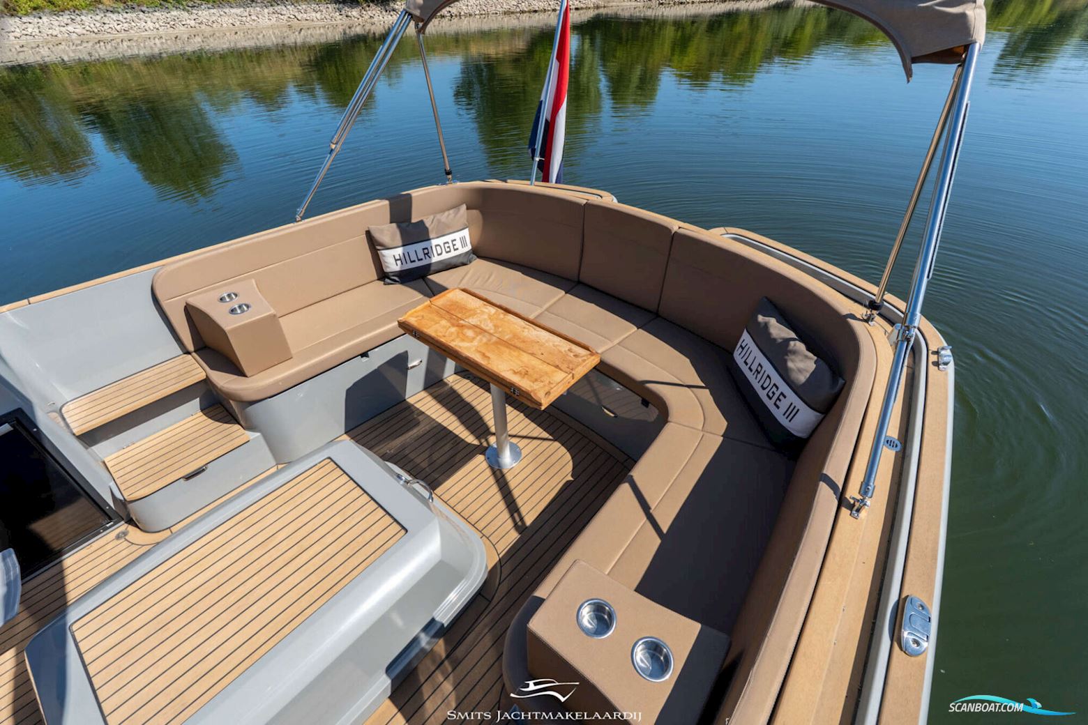 Antaris Seventy7 Cabin