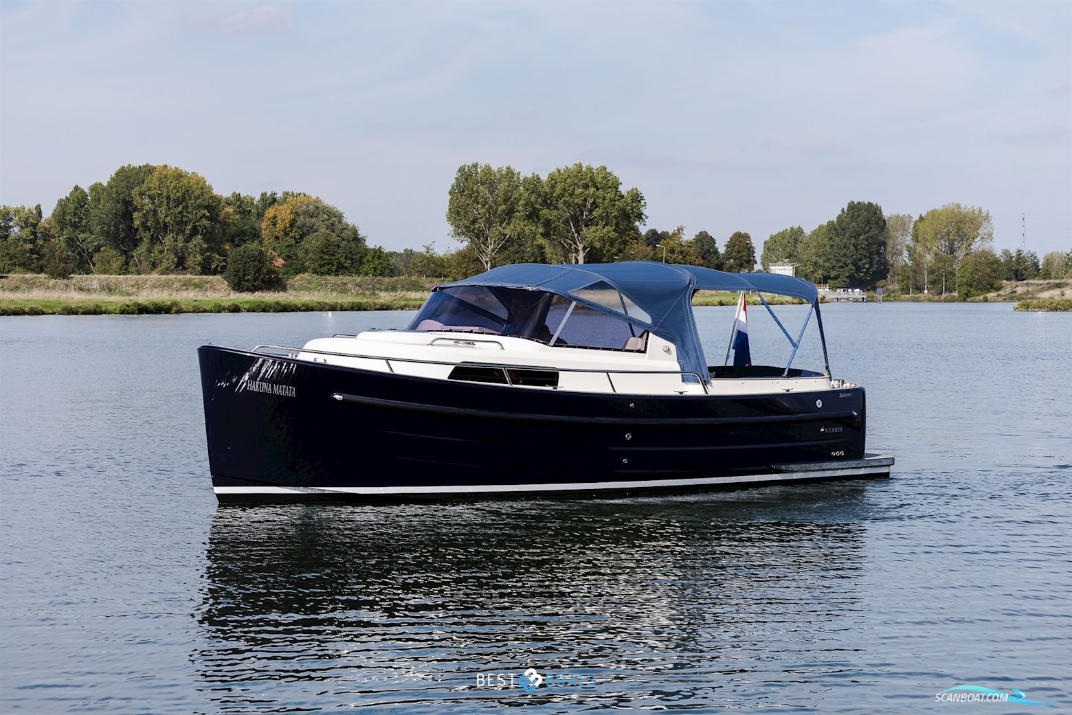 Antaris Seventy7 Cabin