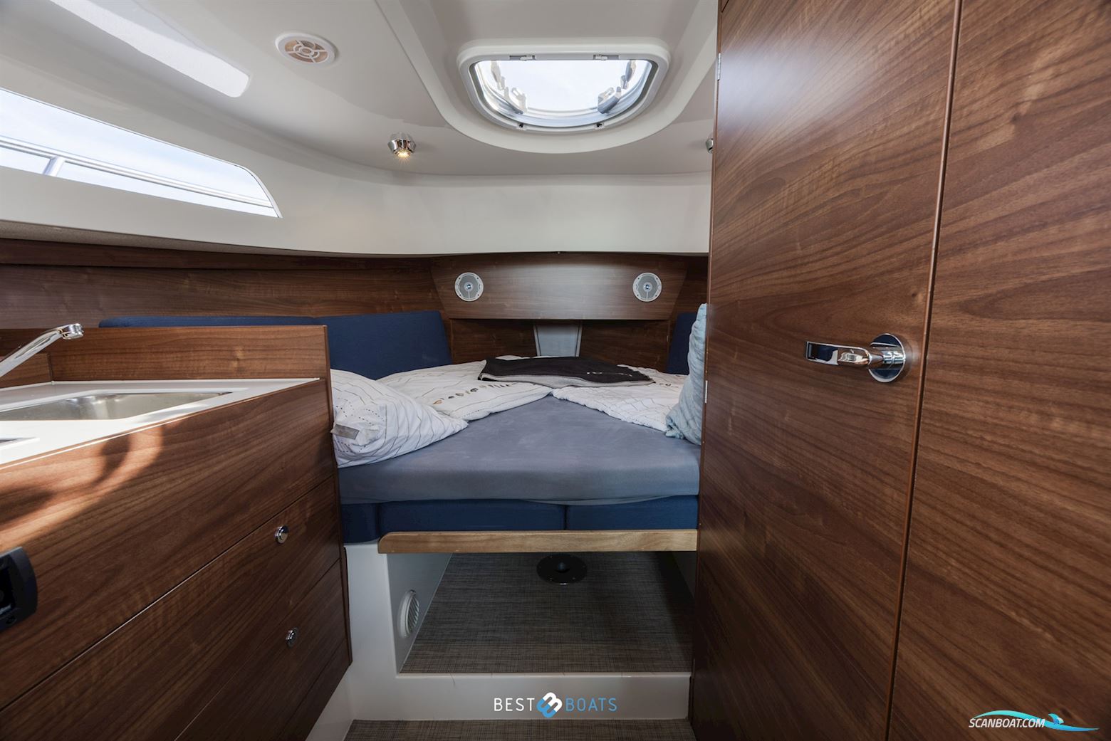 Antaris Seventy7 Cabin