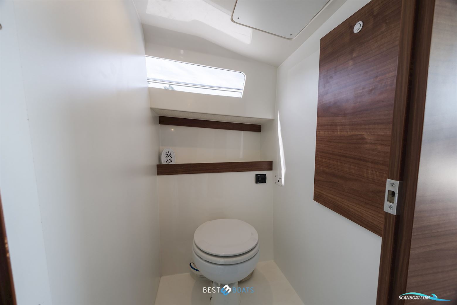 Antaris Seventy7 Cabin