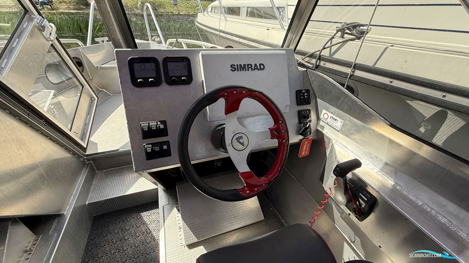 ANYTEC 747 CAB