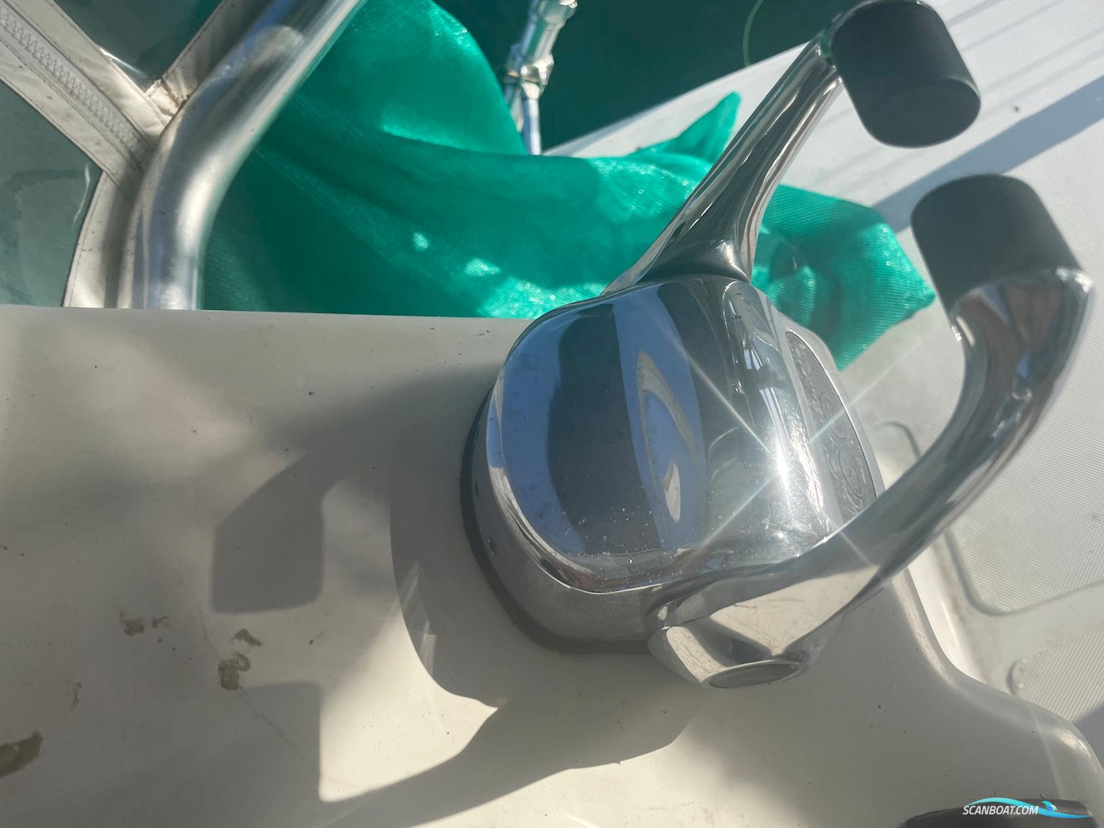 Apex Yachts Quepos 350