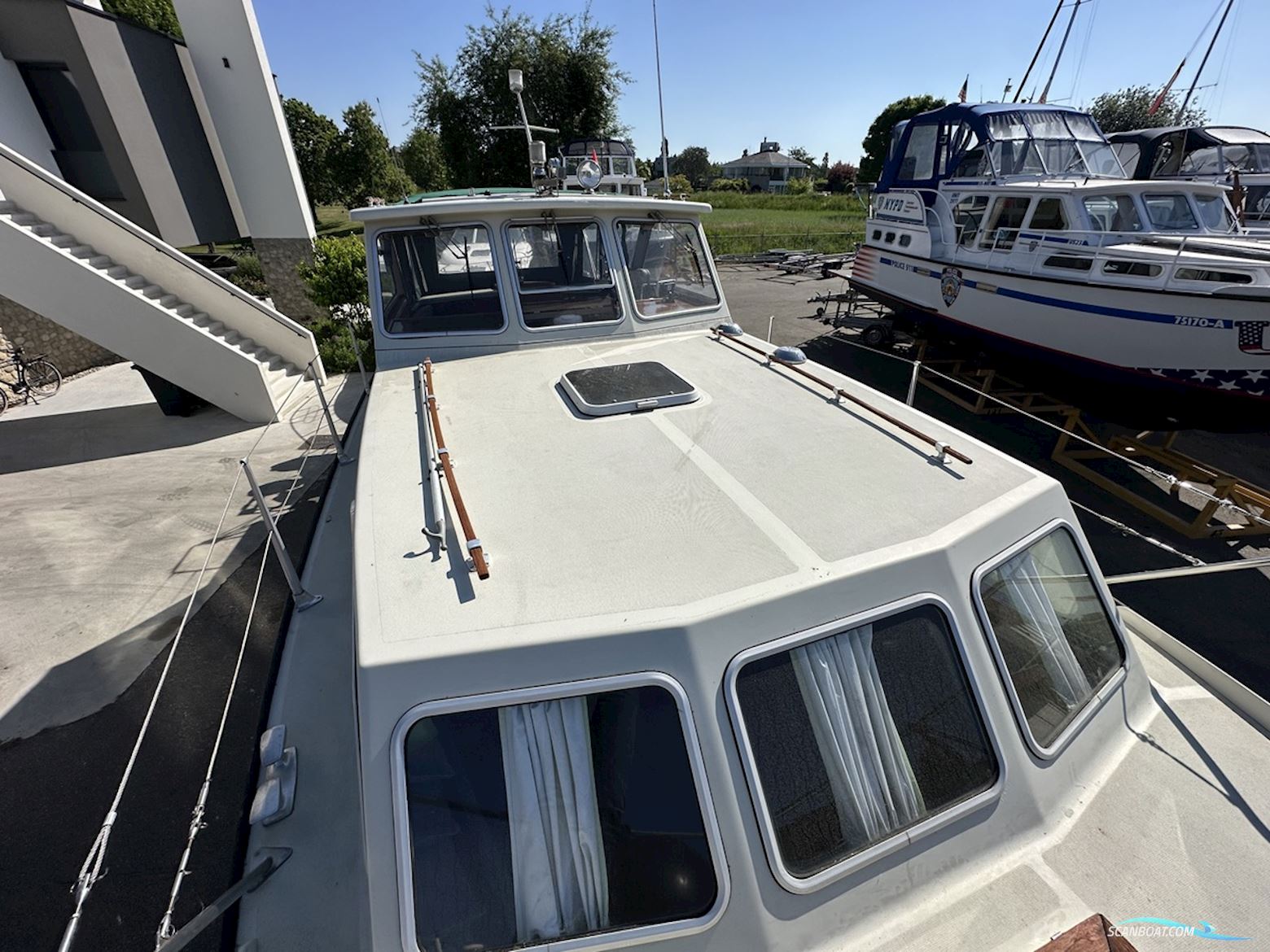 Apollo 32 TT de Luxe AK