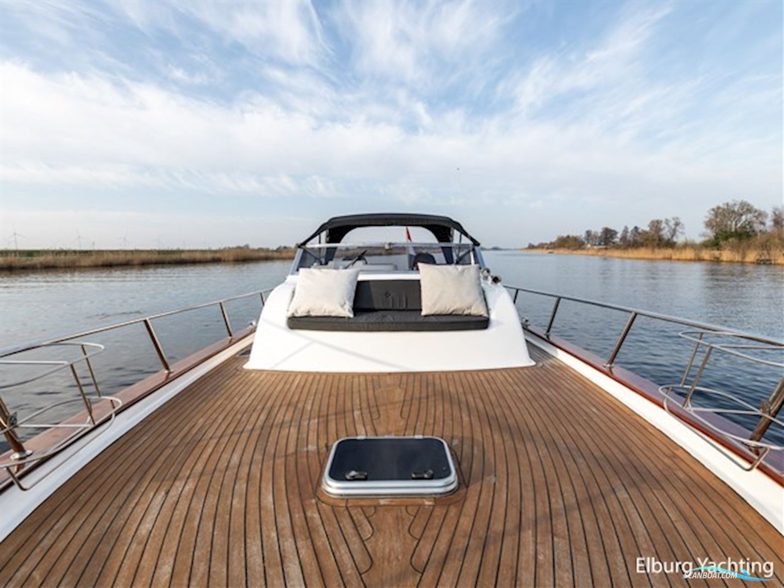 Apreamare 10 Semi Cabinato