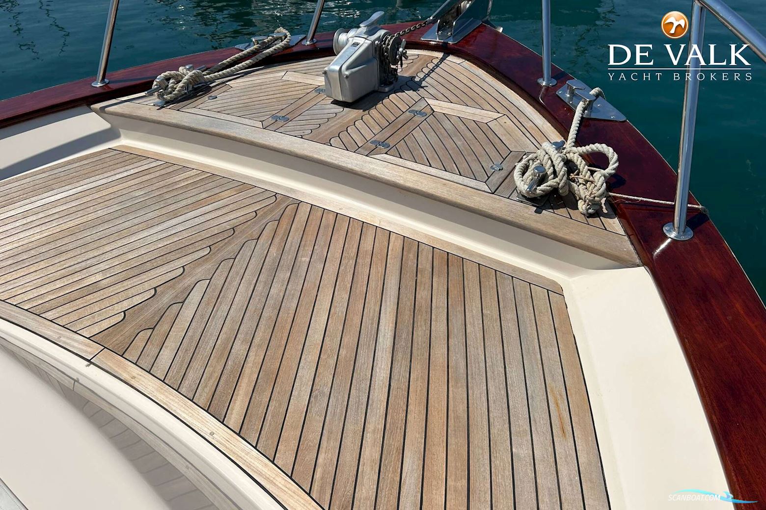 Apreamare 12 Cabinato