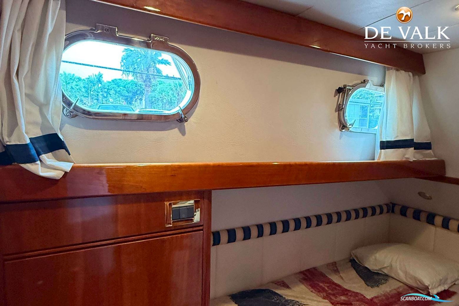 Apreamare 12 Semi-cabinato