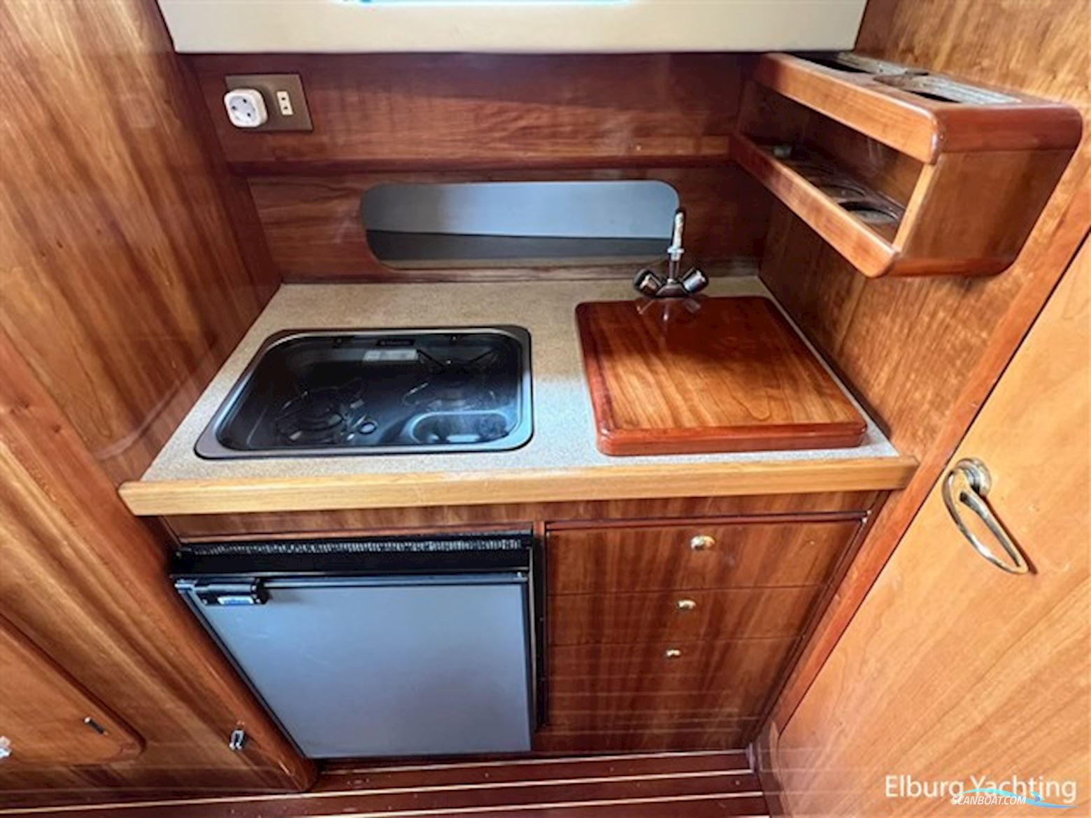 Apreamare 9 - Semi Cabinato 