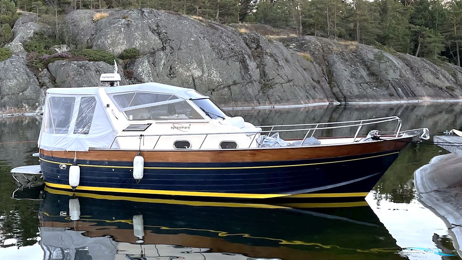 Apreamare 9 Semi Cabinato Motorboot 2000, mit VM Diesel MD 706LI motor, Finland