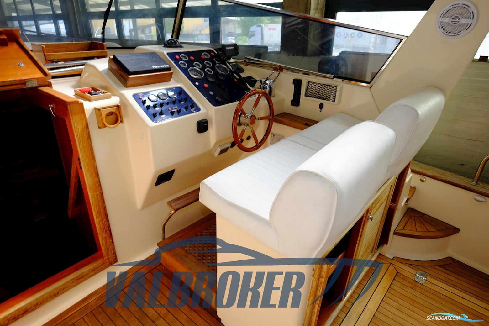 Apreamare Aprea 10 Semi Cabin