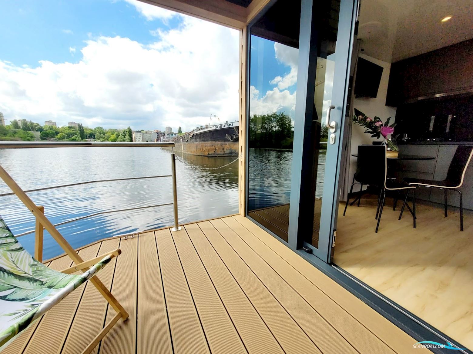 Aqua-House Hausboot Harmonia 310