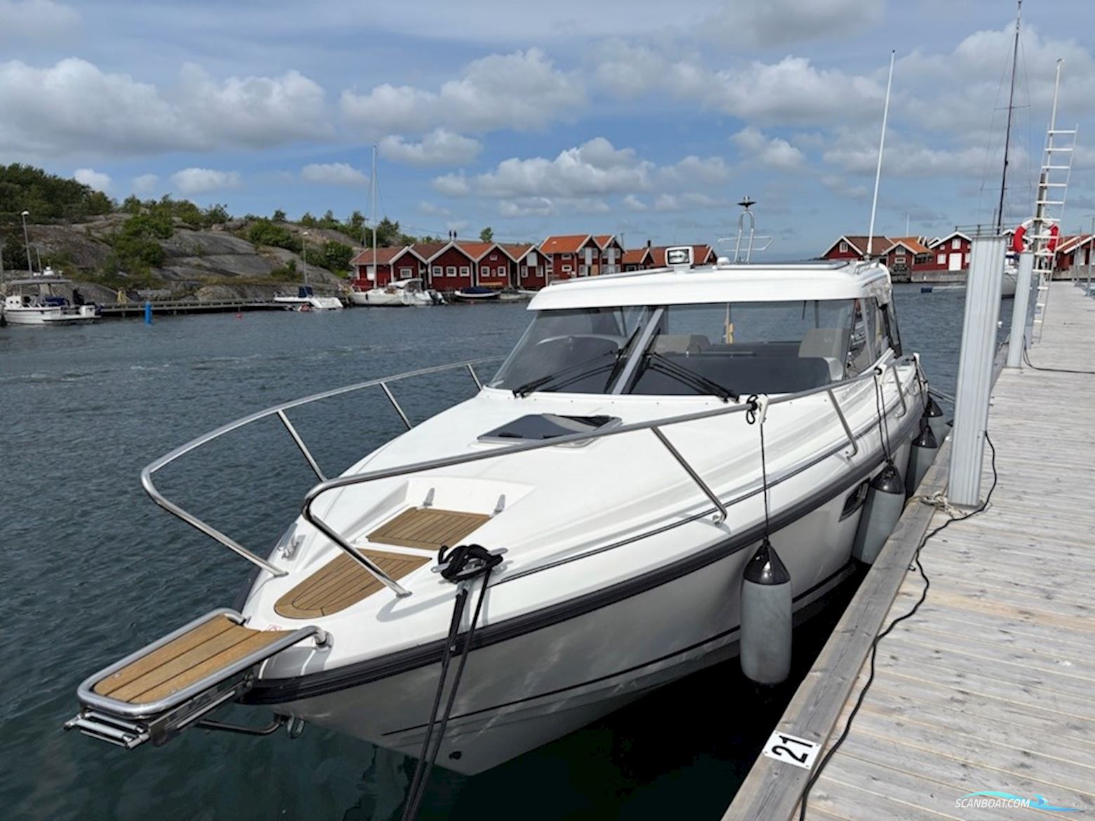 Aquador  28 HT Motorboot 2021, mit Mercury V.6 MD 3.0  motor, Sweden
