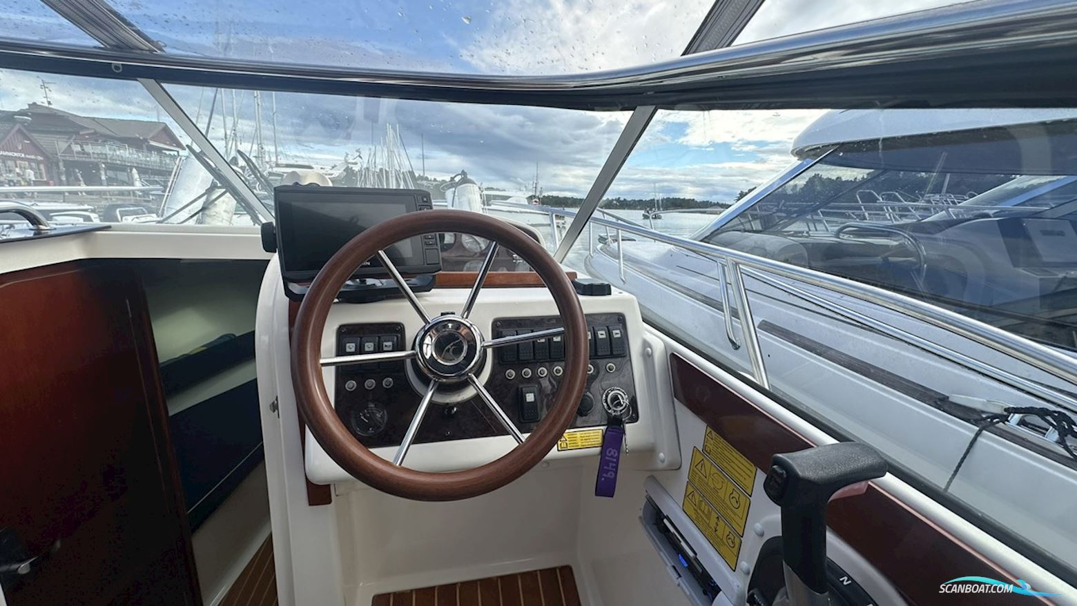 AQUADOR 23 DC