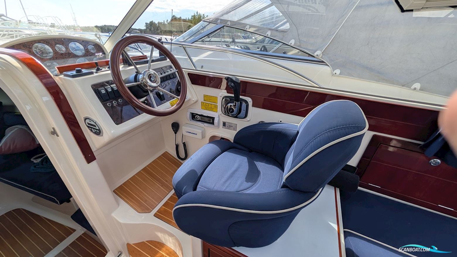 Aquador 23 HT