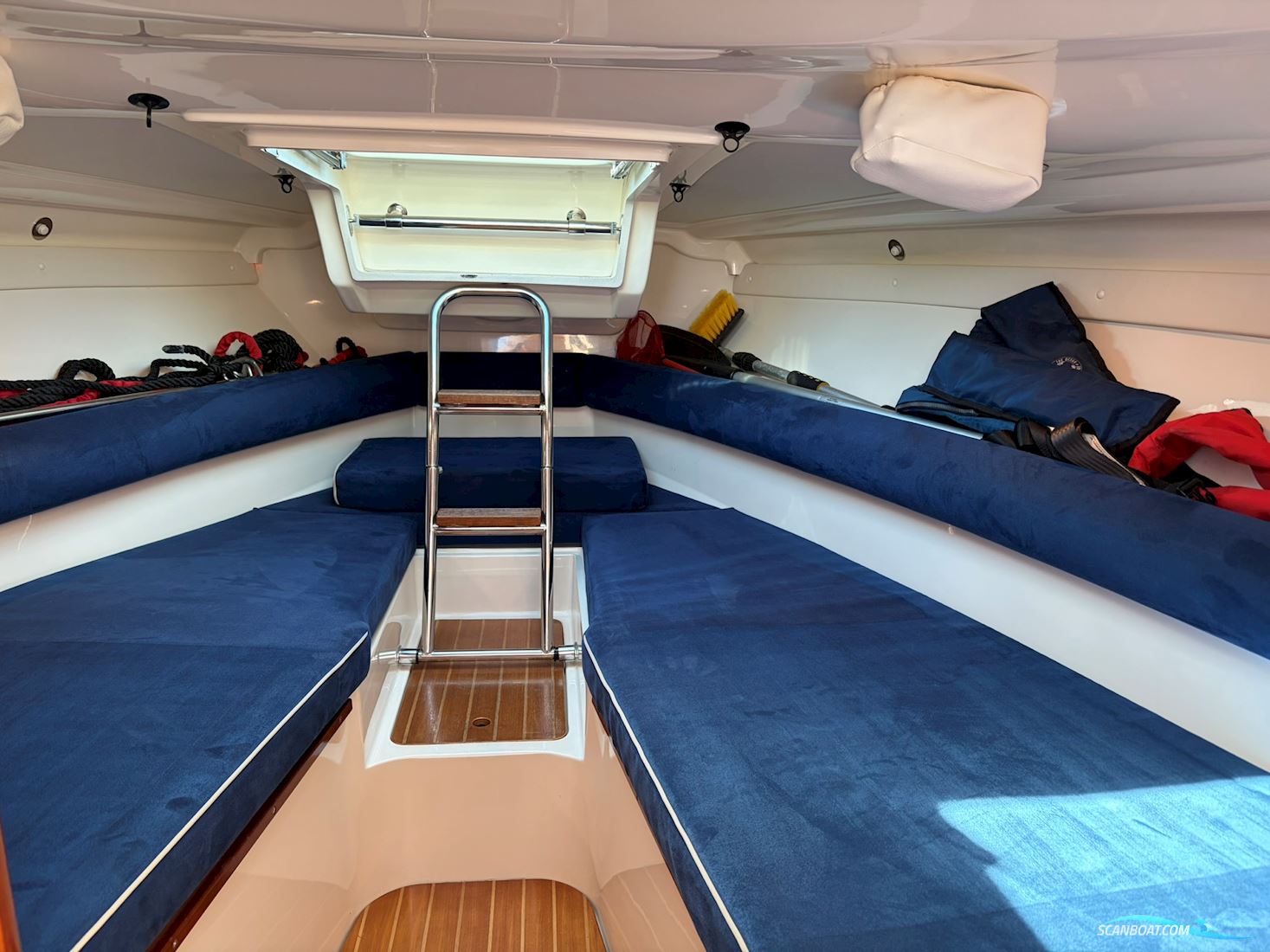 Aquador 23 HT