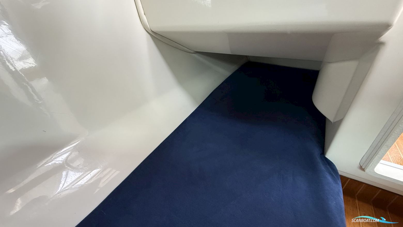 AQUADOR 23 HT